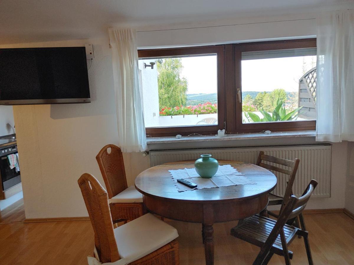 Ferienwohnung Mit Aussicht 사르브루켄 외부 사진