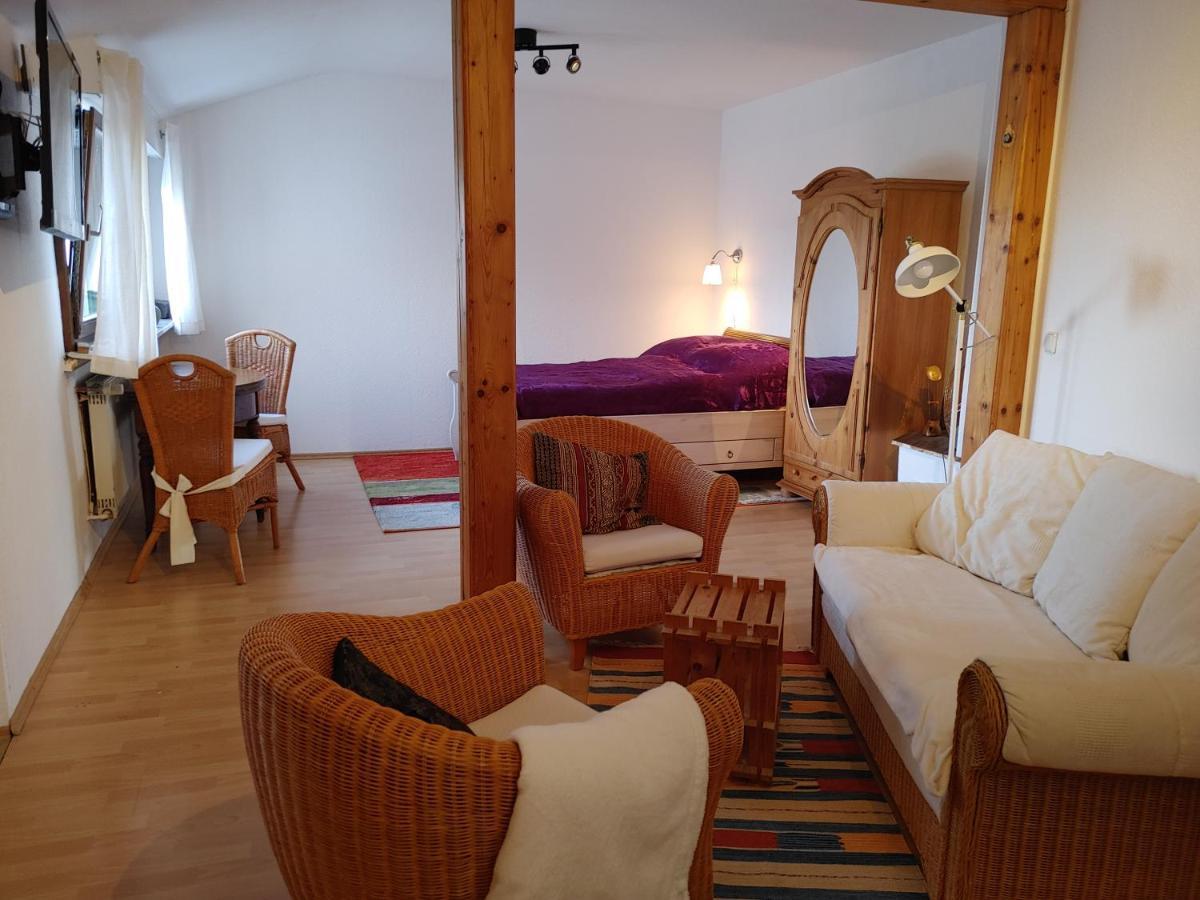 Ferienwohnung Mit Aussicht 사르브루켄 외부 사진